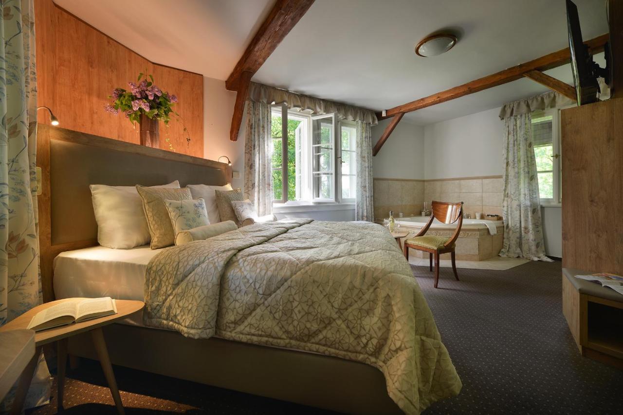 Chateau Loucen Garden Retreat 외부 사진