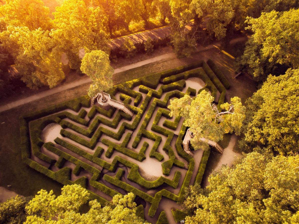 Chateau Loucen Garden Retreat 외부 사진