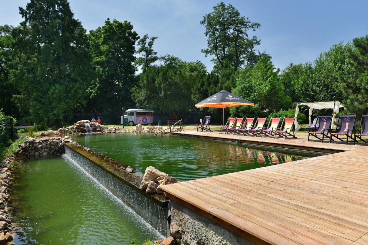 Chateau Loucen Garden Retreat 외부 사진
