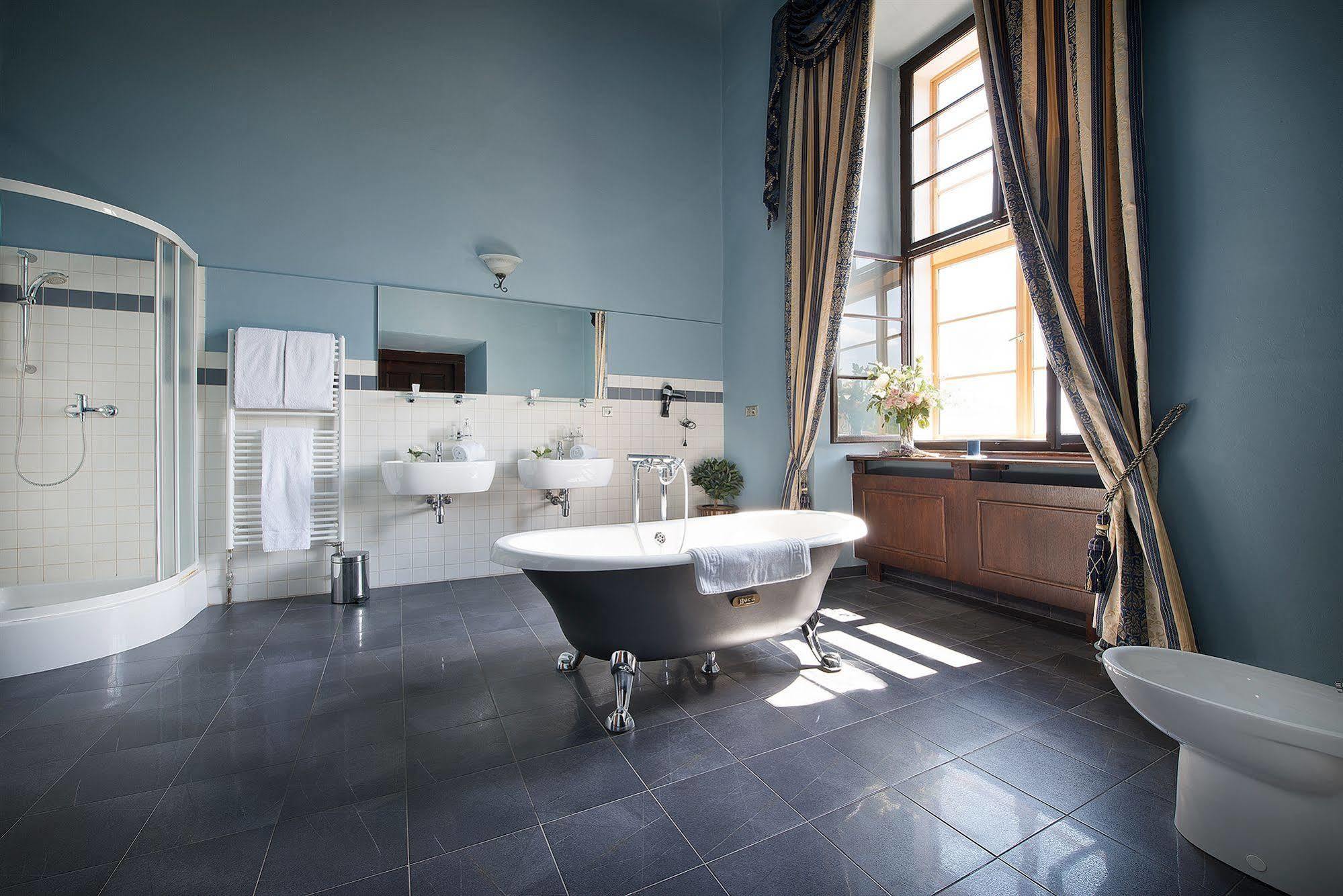 Chateau Loucen Garden Retreat 외부 사진
