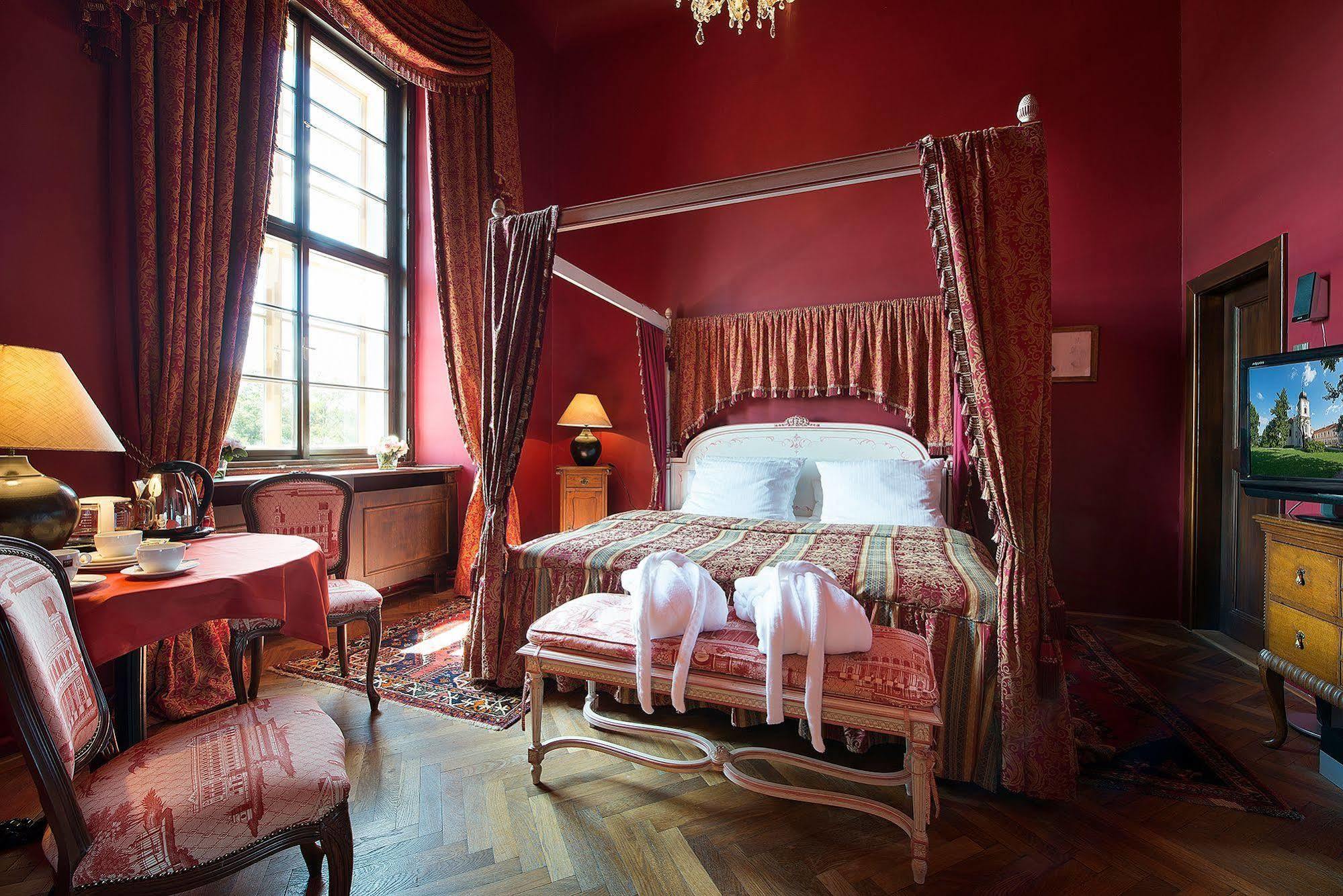 Chateau Loucen Garden Retreat 외부 사진